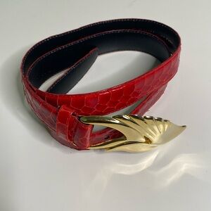 The leather shop red snake skin belt size m